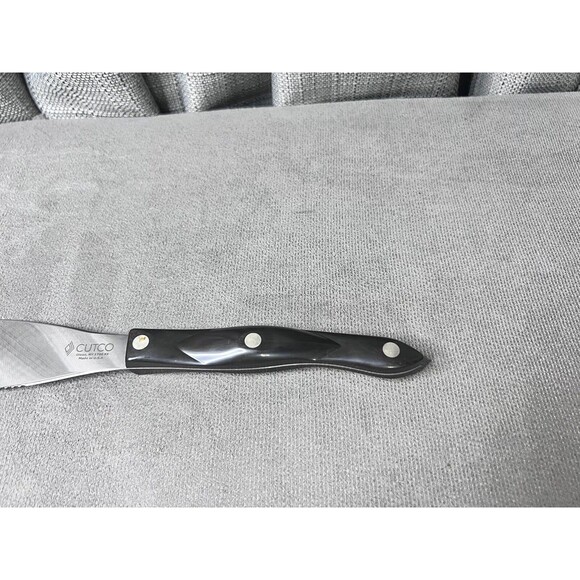 CUTCO # 1768 Spatula Spreader Serrated Marbled Handle 5 Inch Utensil - Picture 2 of 9